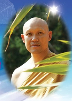 พระมหาธีรนาถ อคฺคธีโร
