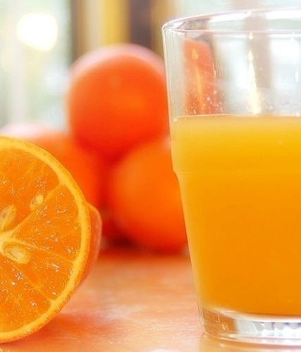 น้ำส้มคั้น