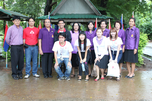 ถ่ายรูปรวมก่อนพี่ๆจะเดินทางกลับ